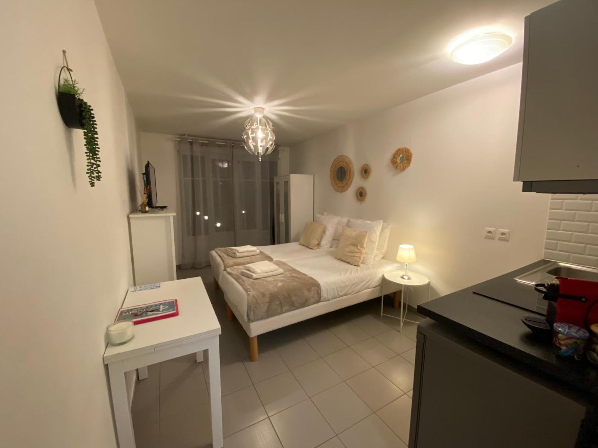 Fantasy By Dream Apartments Серрі Екстер'єр фото